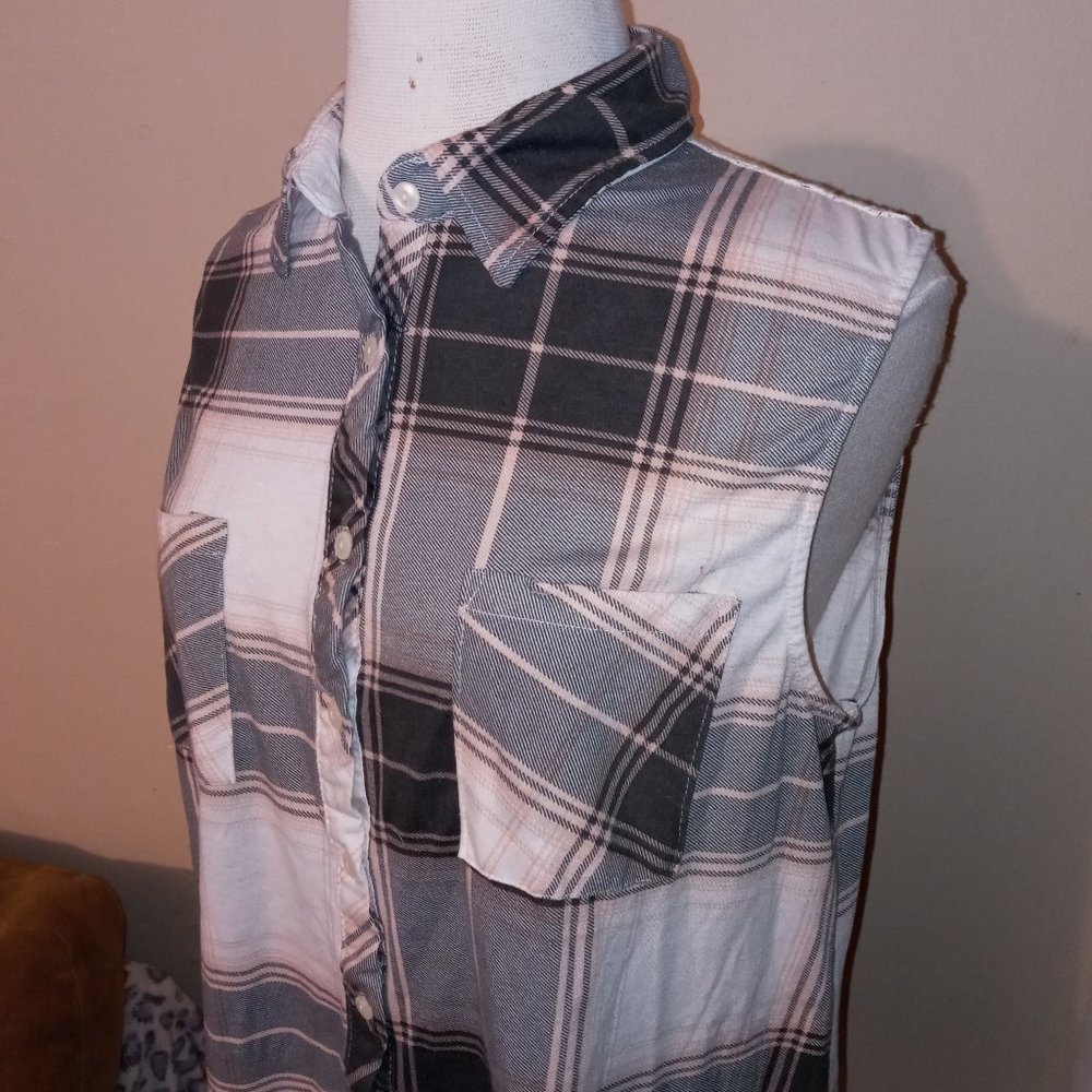 Pink & Gray Sleeveless top